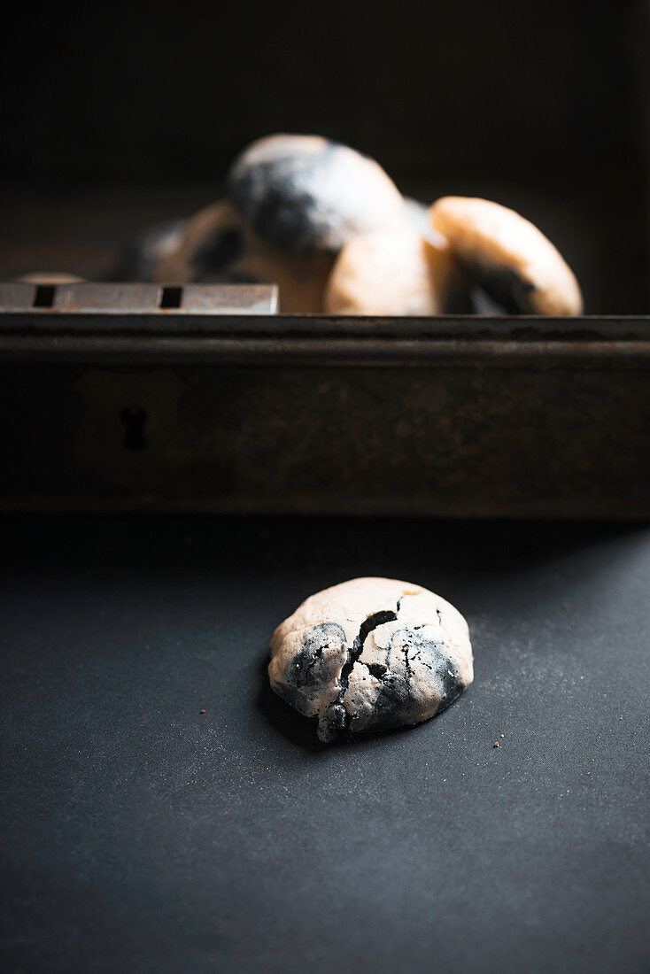 Vegan meringues made from aquafaba