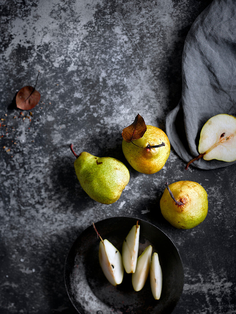 Fresh and sweet pears on table