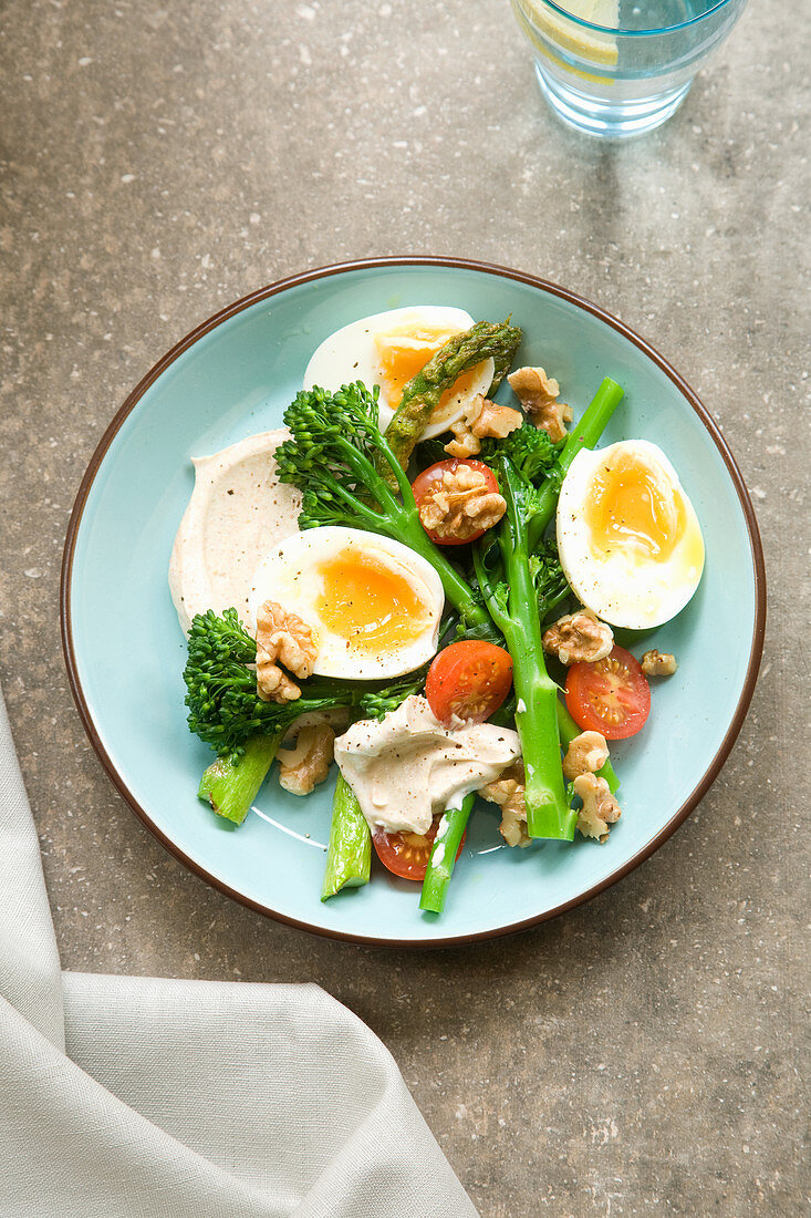 Tenderstem and egg salad with hummus