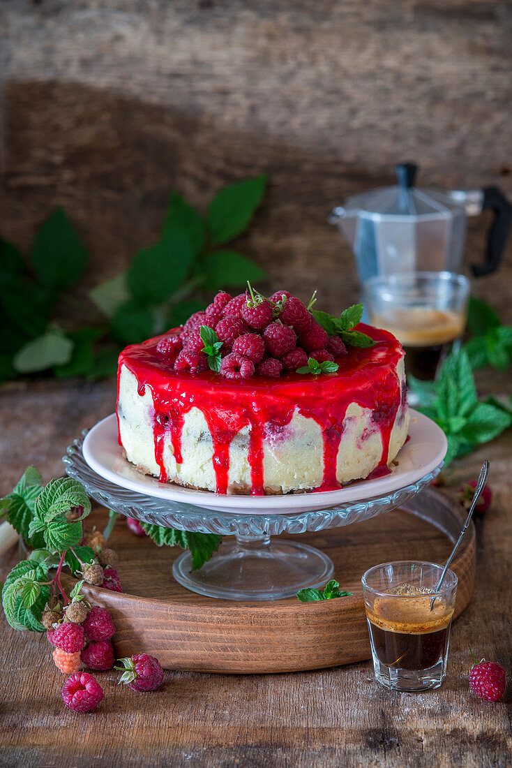 Käsekuchen mit Himbeeren