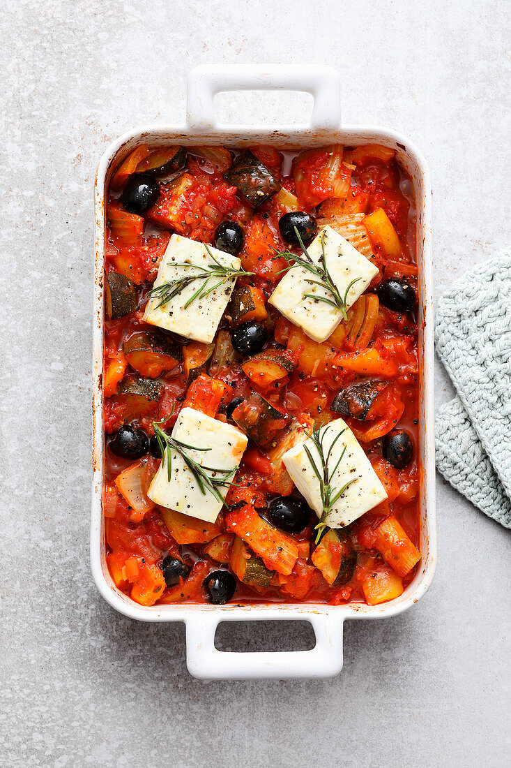 Oven-baked ratatouille with feta cheese (low carb)