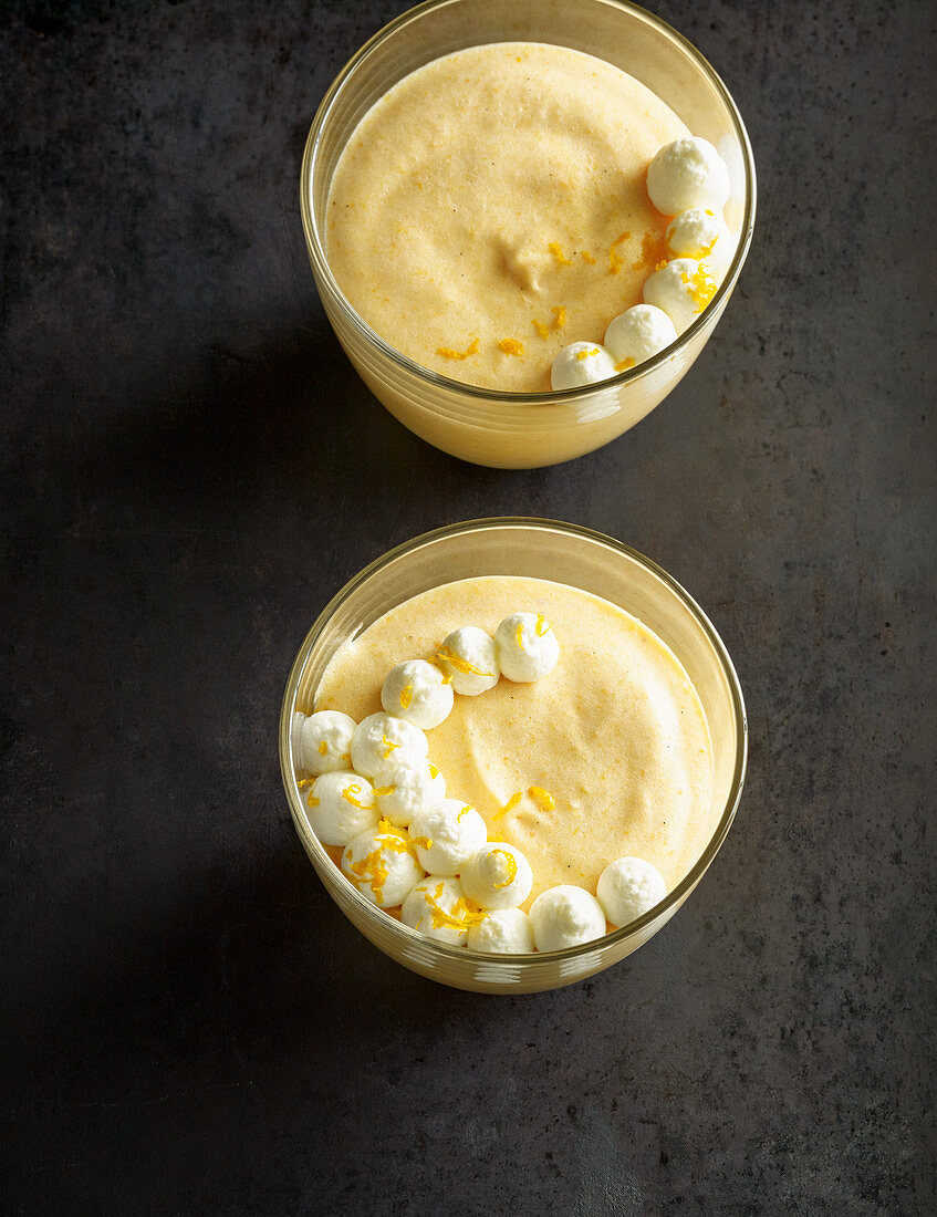 Lemon and pumpkin mousse with piped cream