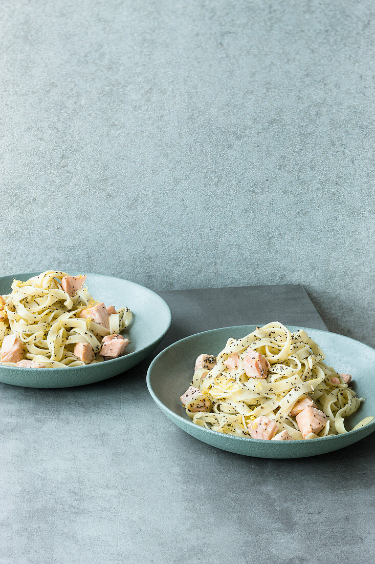 Tagliatelle with salmon and poppyseed and vanilla butter