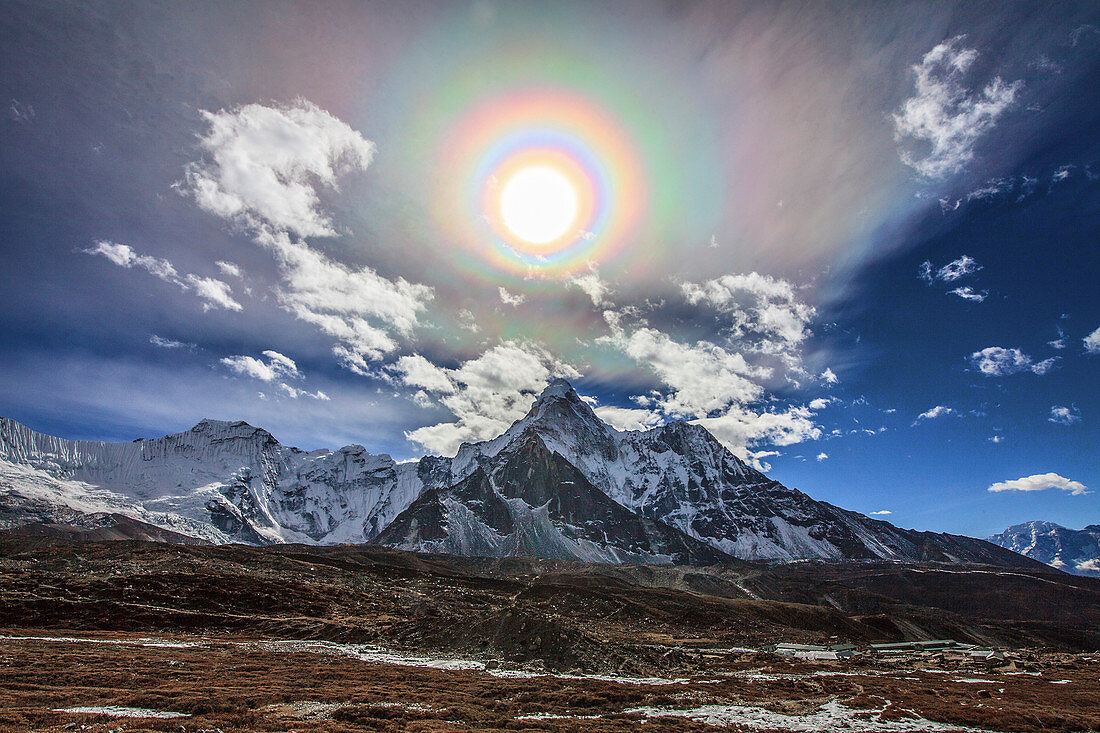 Solar corona over the Himalayas