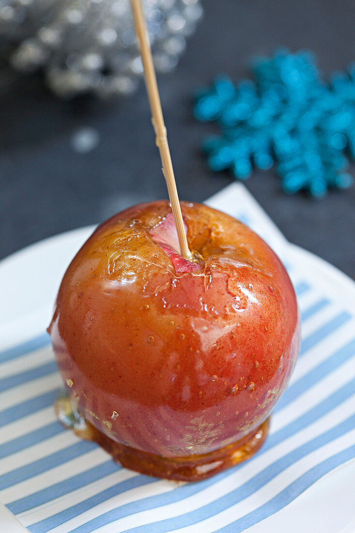 Sticky Toffee Apple zu Weihnachten