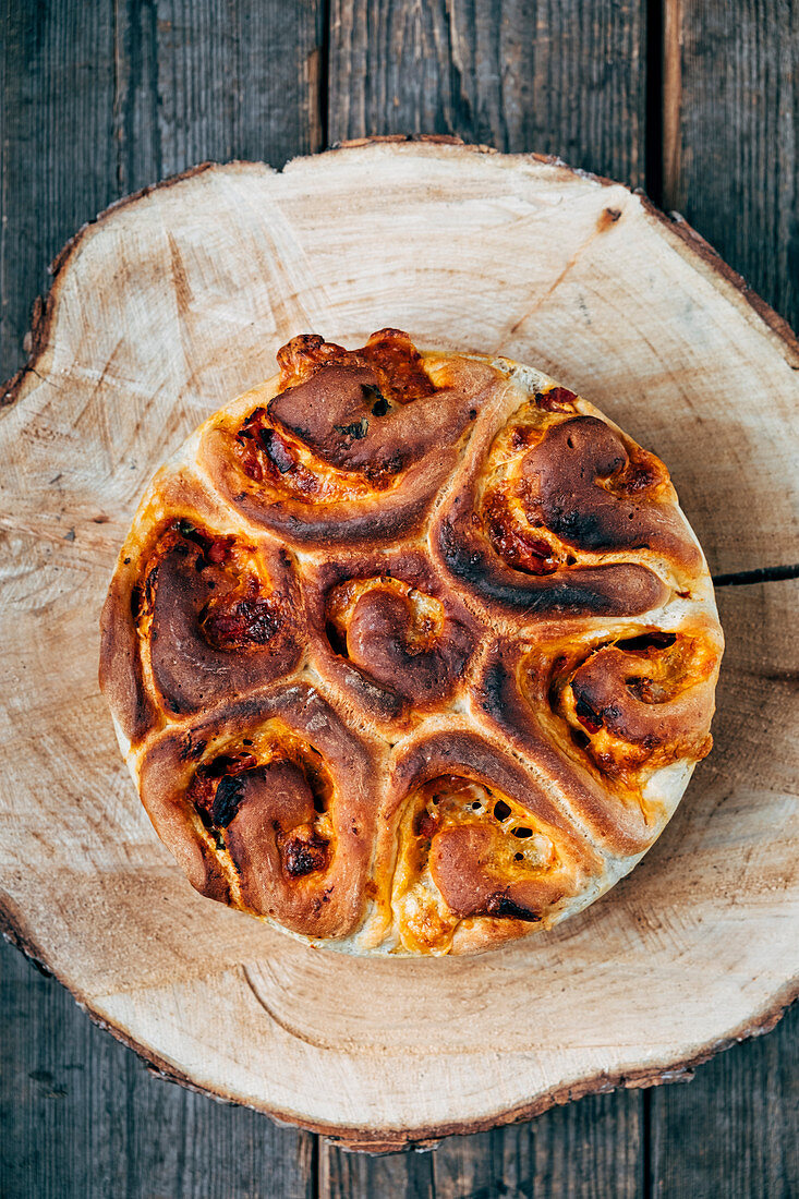 Tear and share pizza bread with pepperoni and mozzarella