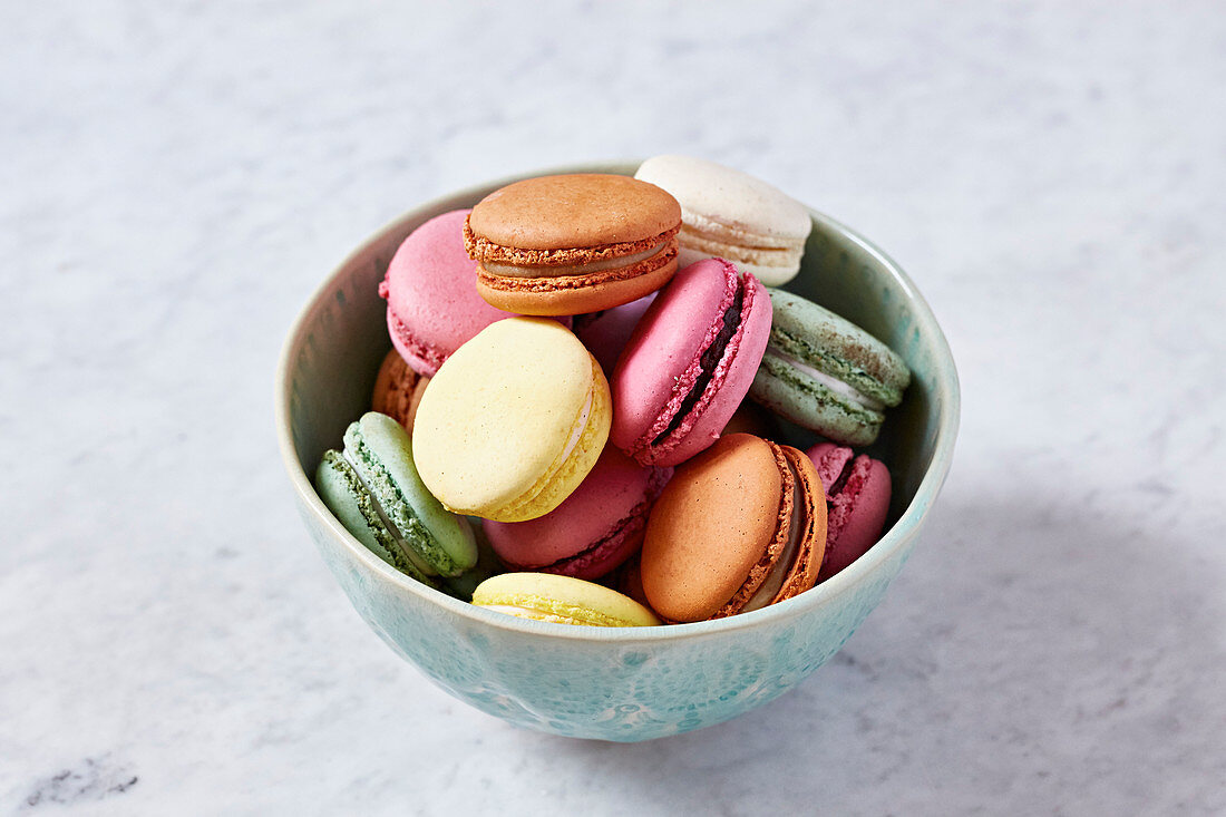 A bowl of macaroons