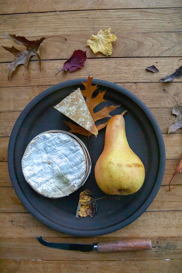 Camembert and pear on a plate