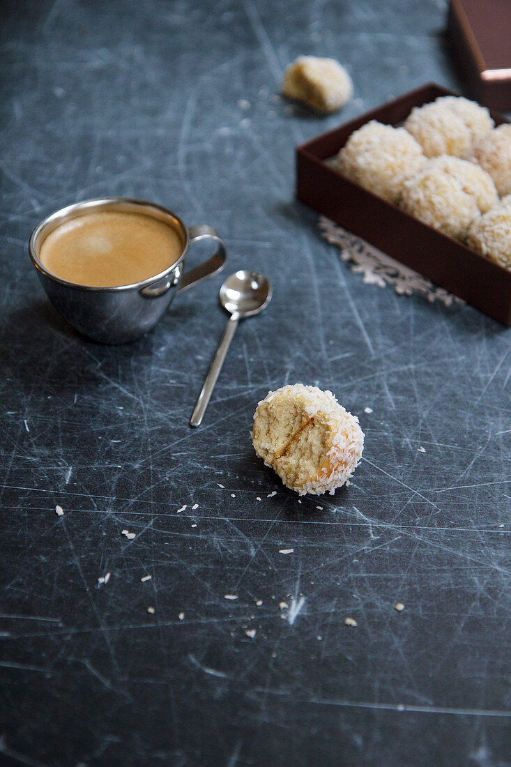 Coconut cookies and coffee