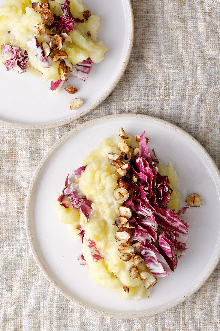 Potato stamppott with pears and radicchio