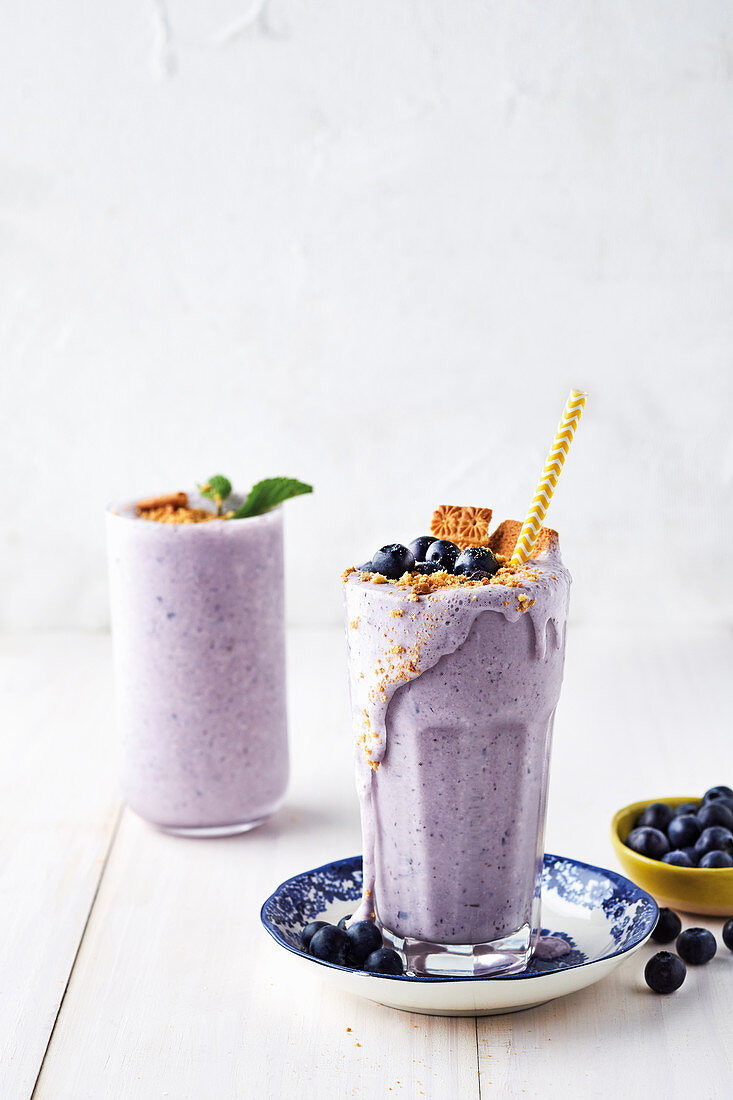 Blueberry cheesecake milkshake