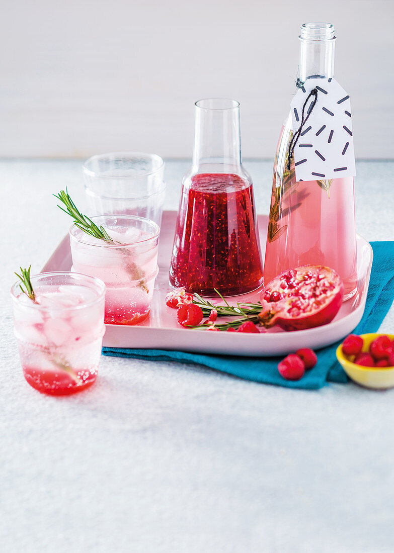 Fruity rosemary-infused gin cordial