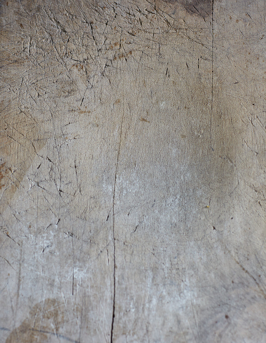 A wooden background (edge to edge)