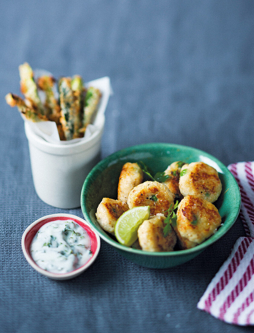 Fish cakes with baby marrow 'fries'