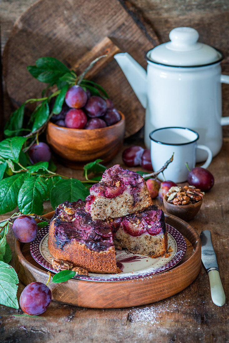 Pflaumen-Walnuss-Kuchen