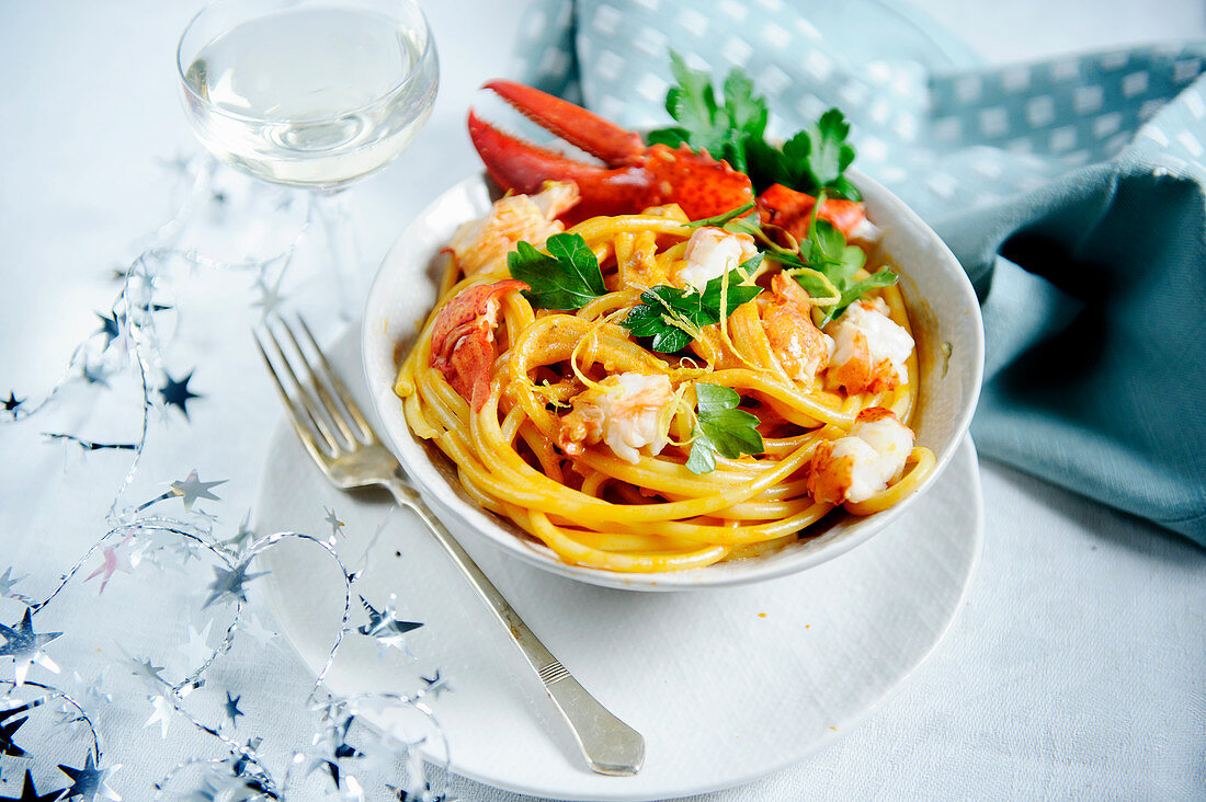 Pasta with spicy lobster for New Year's Eve