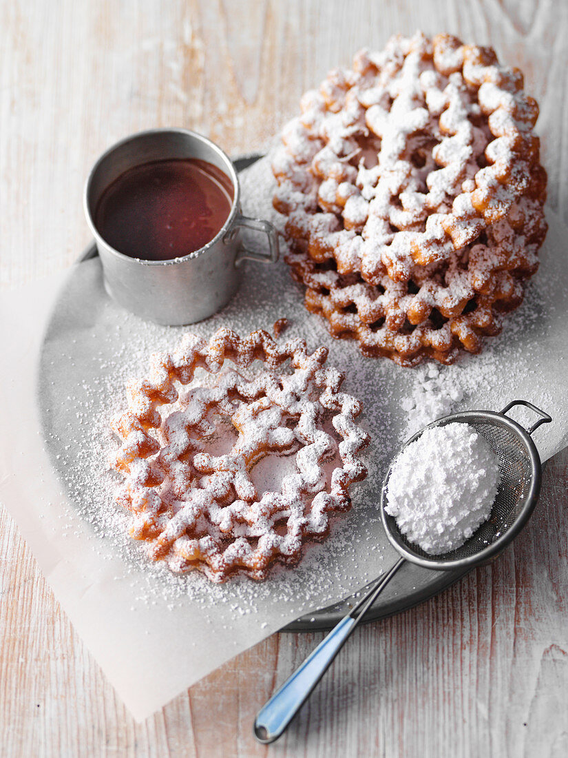 'Lippische Rosen' – deep-fried pastries served with hot chocolate, North-Rhine Westphalia, Germany