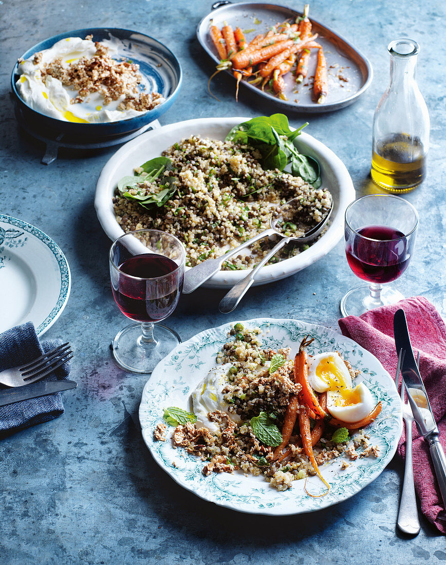 Warm salad with lentils, quinoa and labneh