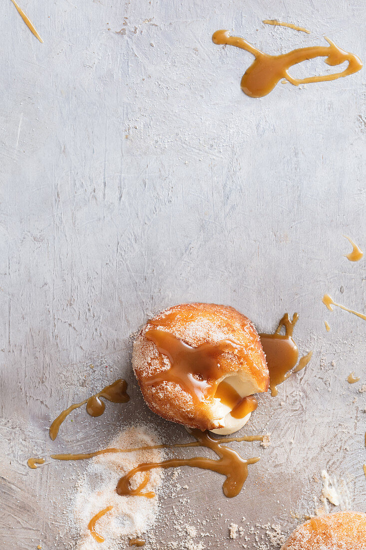 Doughnut gefüllt mit Baileys- Vanillepudding