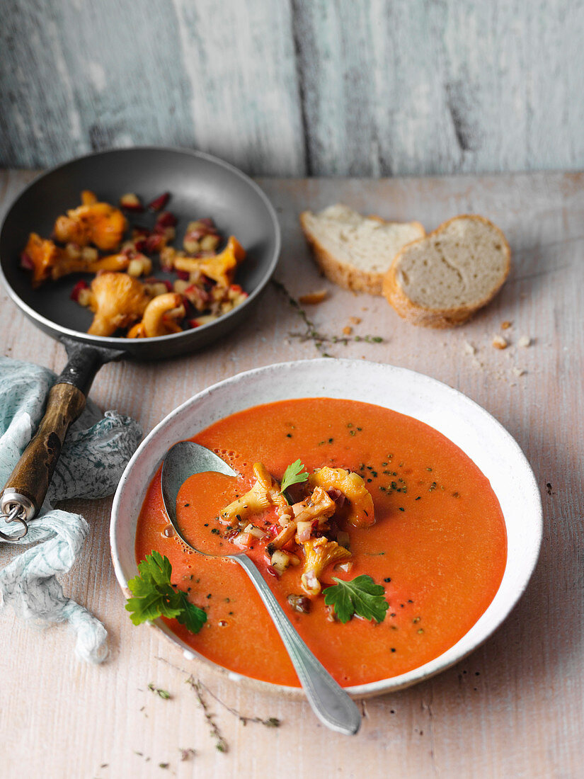 Red potato soup with mushrooms and bacon