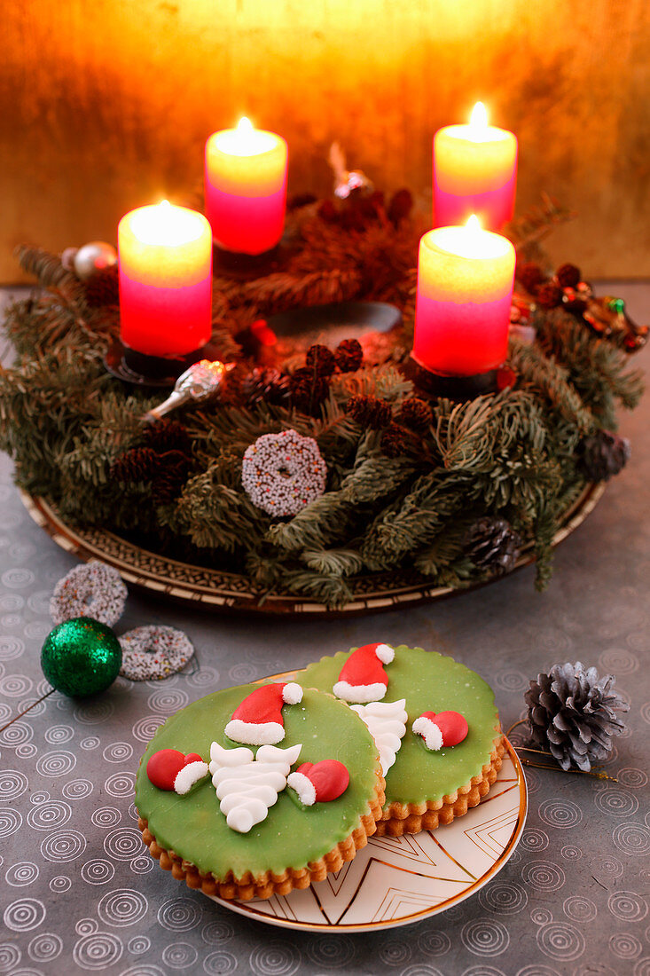 Advent wreath and Christmas cookies