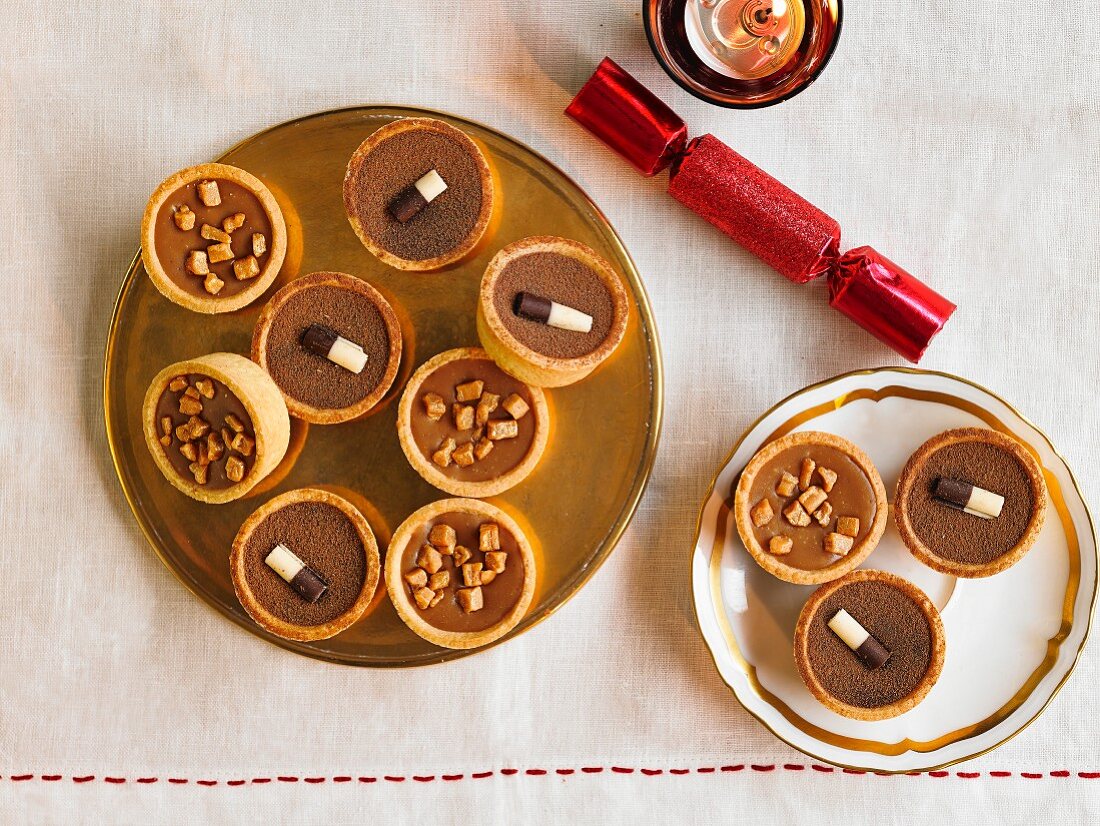 Salted Caramel und Irish Cream Mini-Törtchen zu Weihnachten