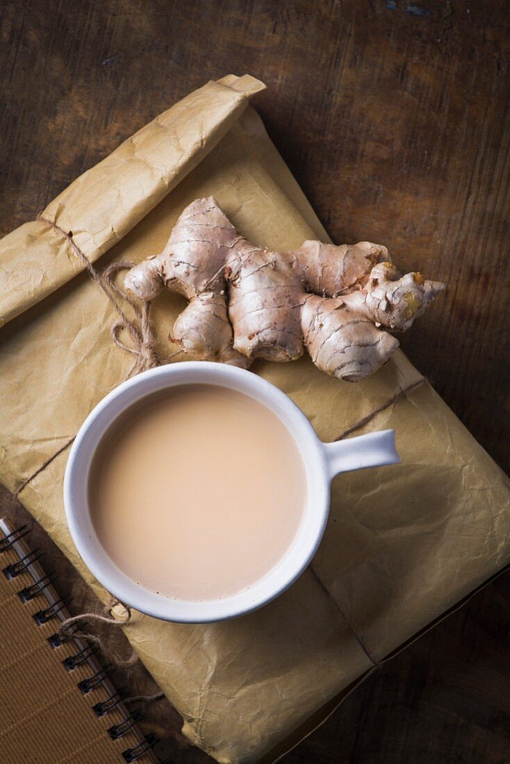 Indian masala tea with ginger, cardamom and cinamon