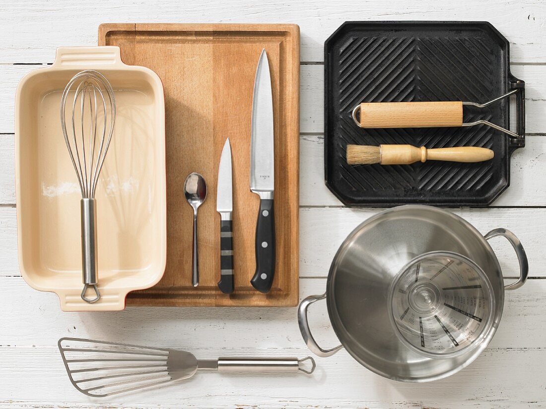 Kitchen utensils: griddle pan, pot, casserole, whisk, spatula