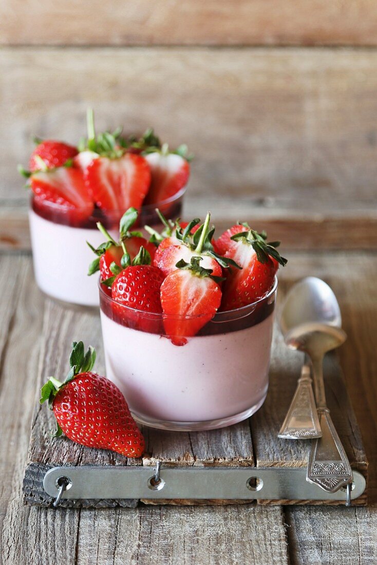 Italian strawberry panna cotta in jars