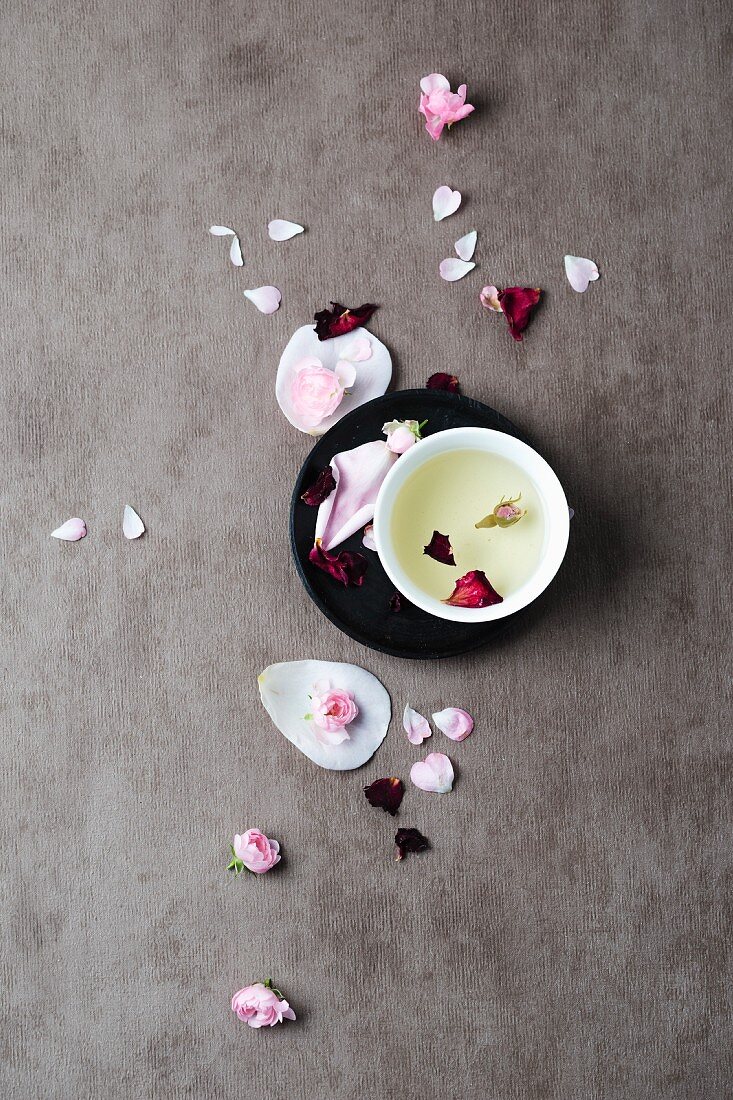 Rose petals tea and rose petals