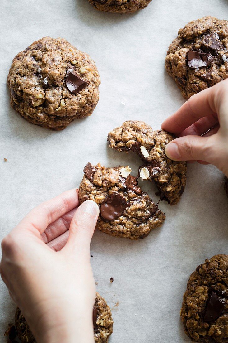 Oatmeal chocolate chip cookies