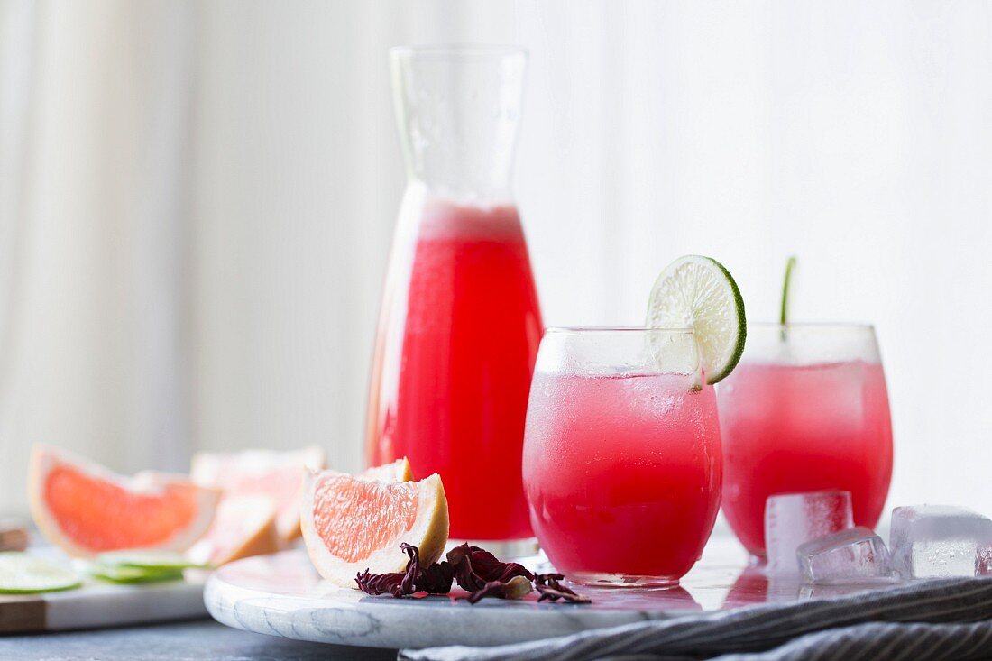 Hibiscus-Paloma mit Ingwer (Cocktail mit Tequilla)