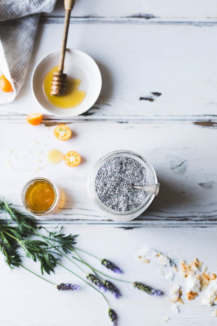 Chia pudding breakfast bowls