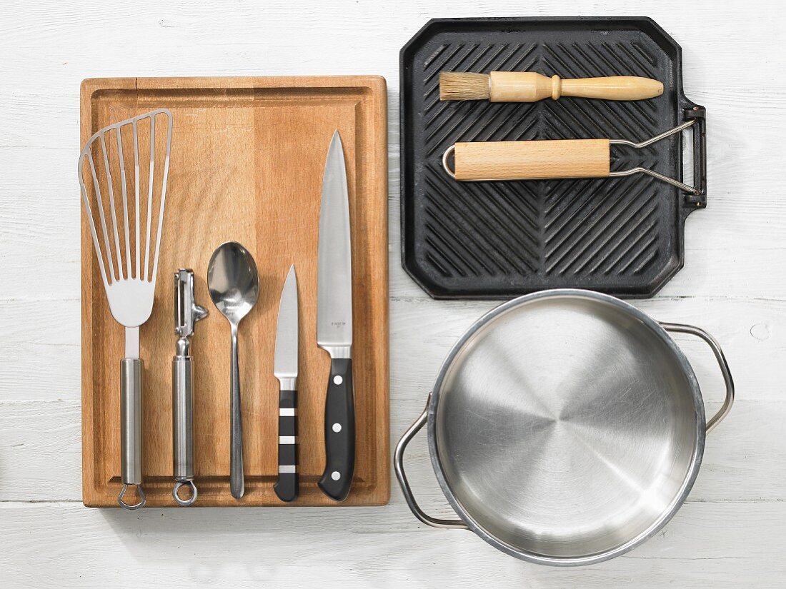 Kitchen utensils for making relishes
