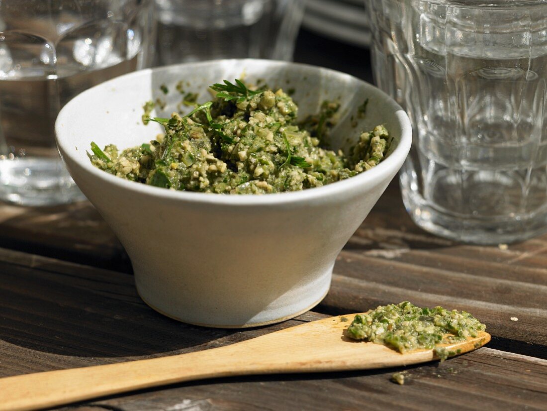 Mexican pumpkin seed dip with coriander