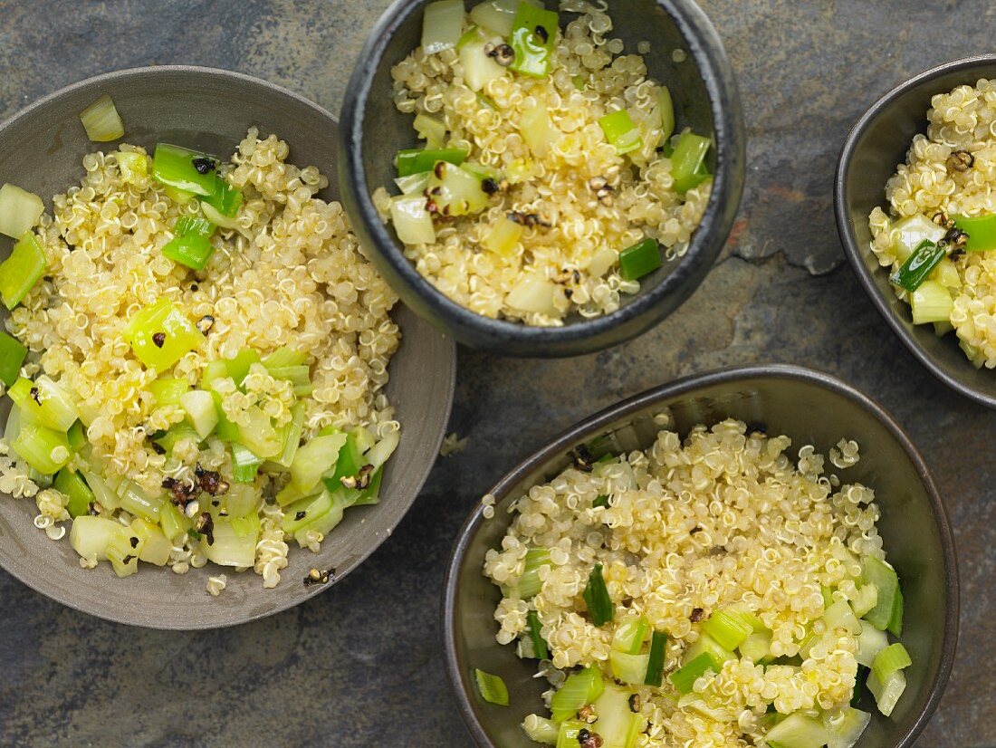 Quinoa with leeks and fennel