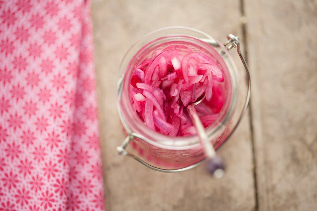 Pink Pickled Onions