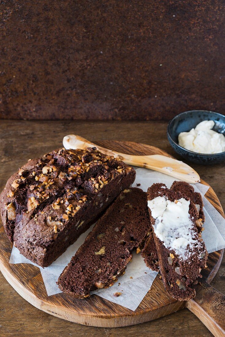 Chocolate pear and nuts soda bread
