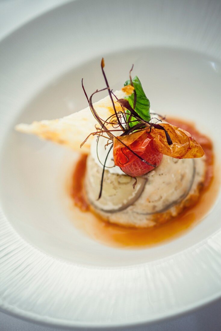 Aubergine tart with cherry tomatoes