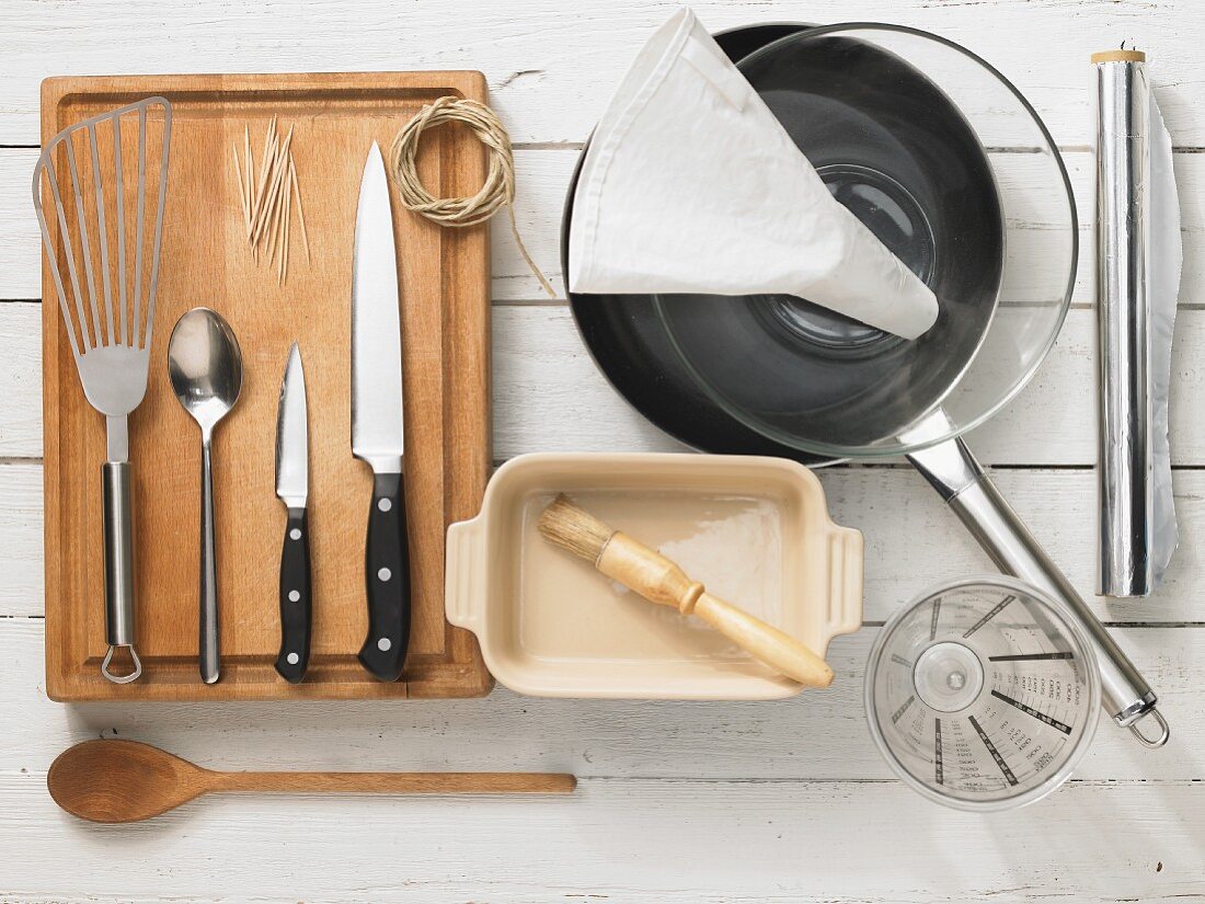 Kitchen utensils for the preparation of roast beef