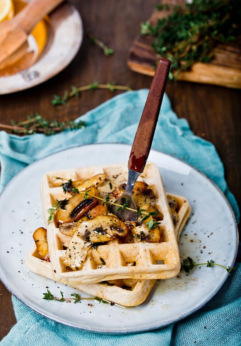 Waffles with mushrooms and thyme
