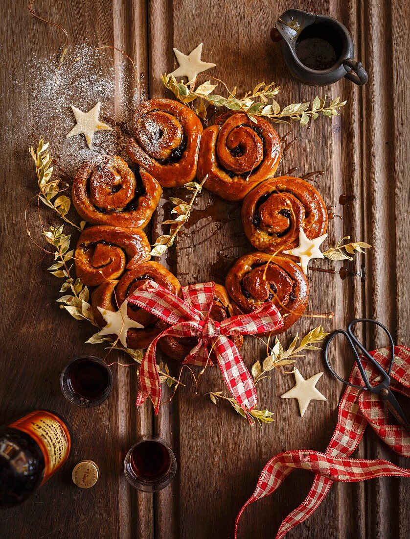 Mince-Pie-Kranz mit Sherry zu Weihnachten