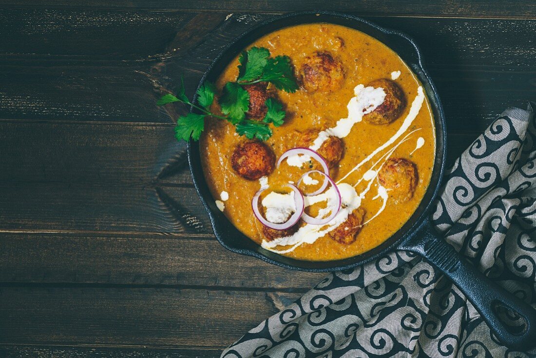 Malai Kofta (Gemüsebällchen mit Paneer in würziger Sauce, Moghlai-Küche, Indien)