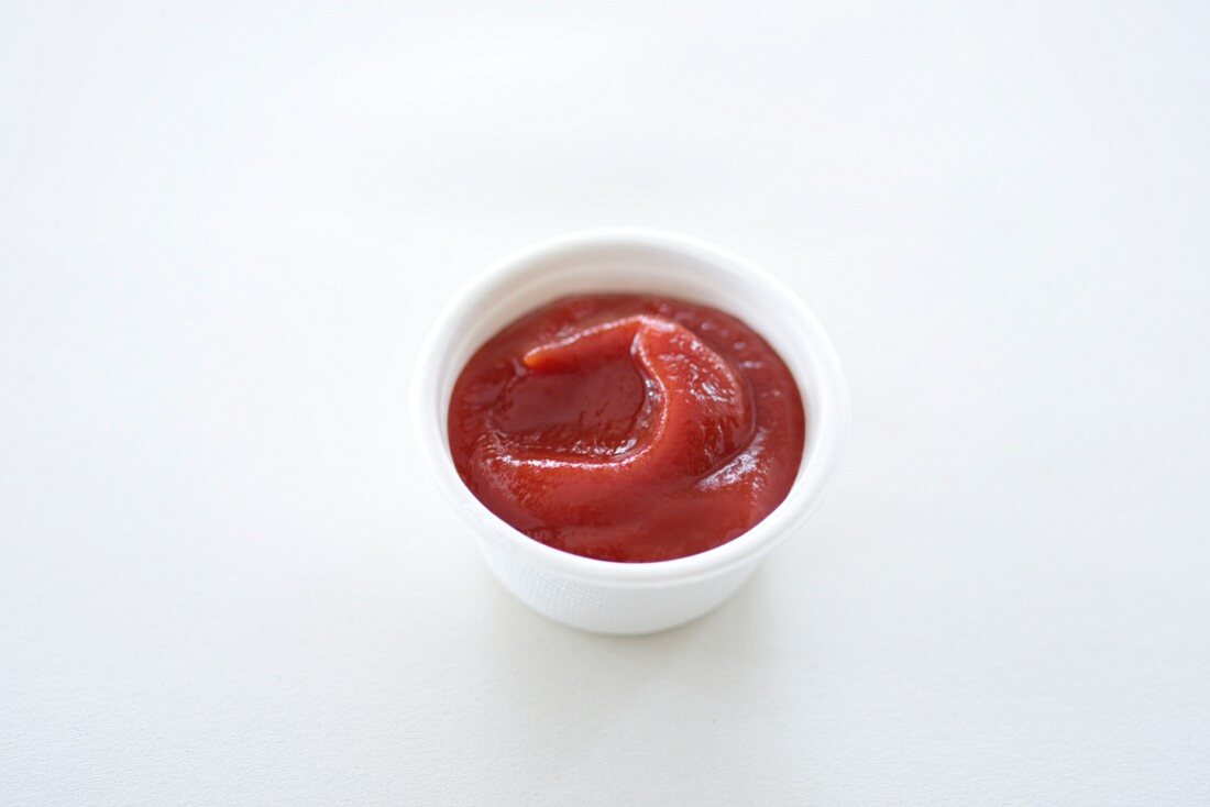 Ketchup im Styroporschälchen