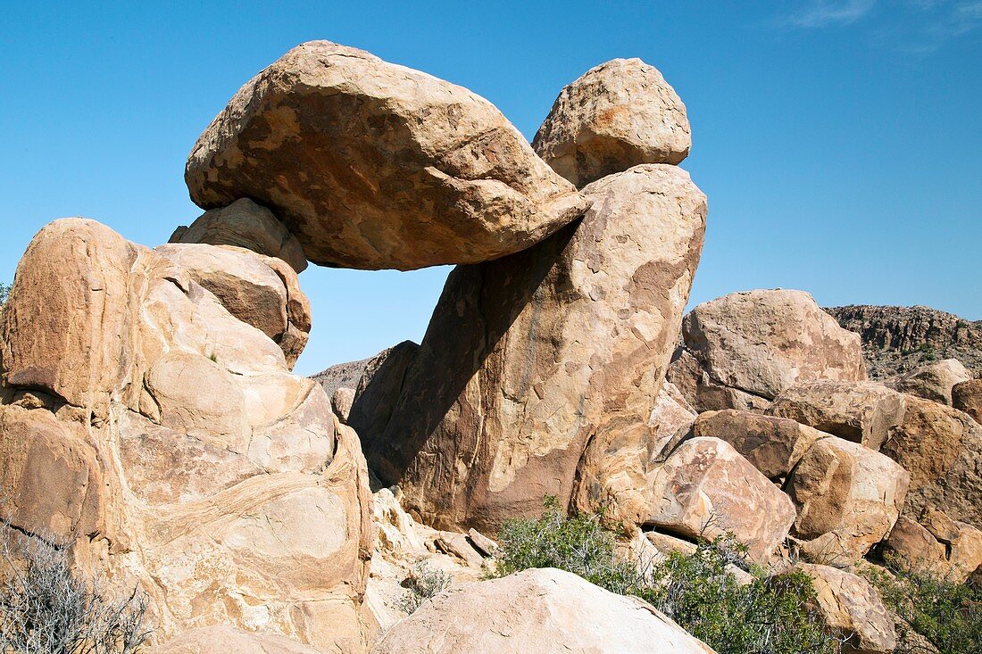 Balancing rocks, laccolith remnants