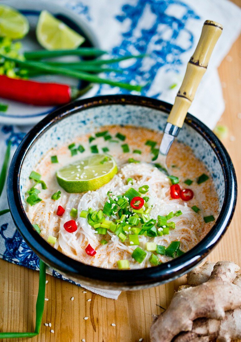 Coconut soup with glass noodles (Asia)