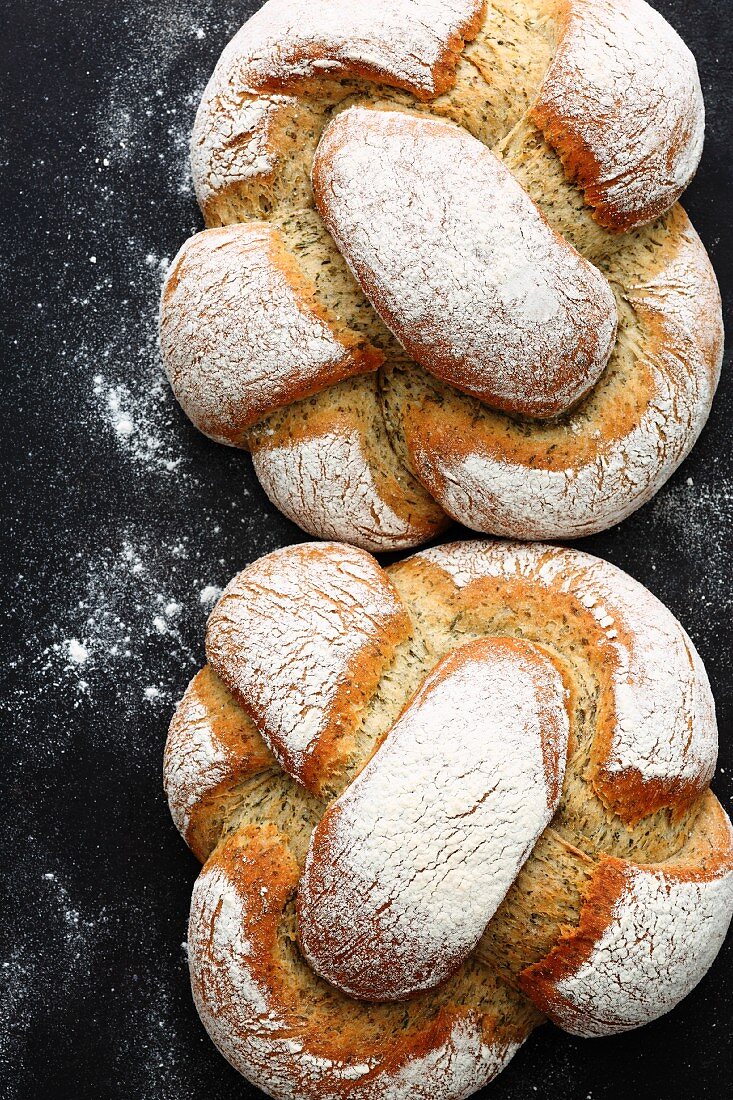 Braided herb bread with spices