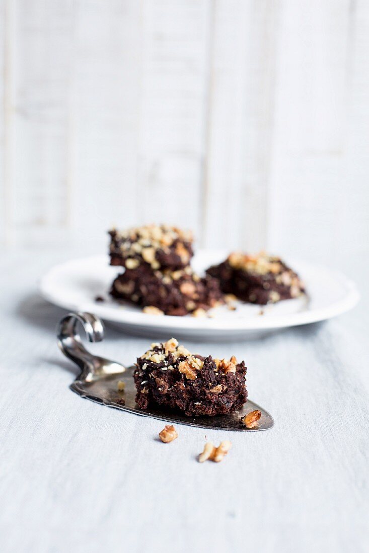 Brownies mit gehackten Nüssen