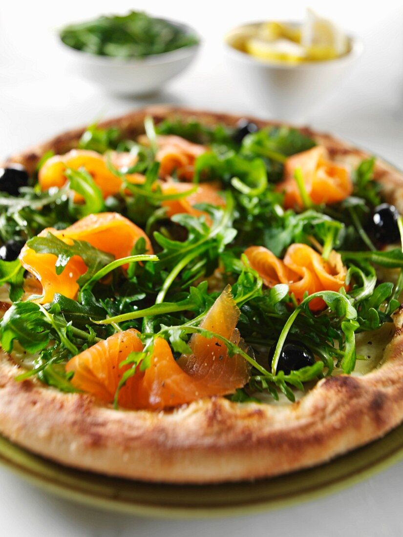 Salmon pizza