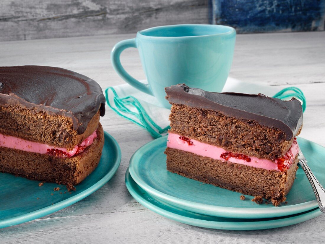 Chocolate raspberry cake